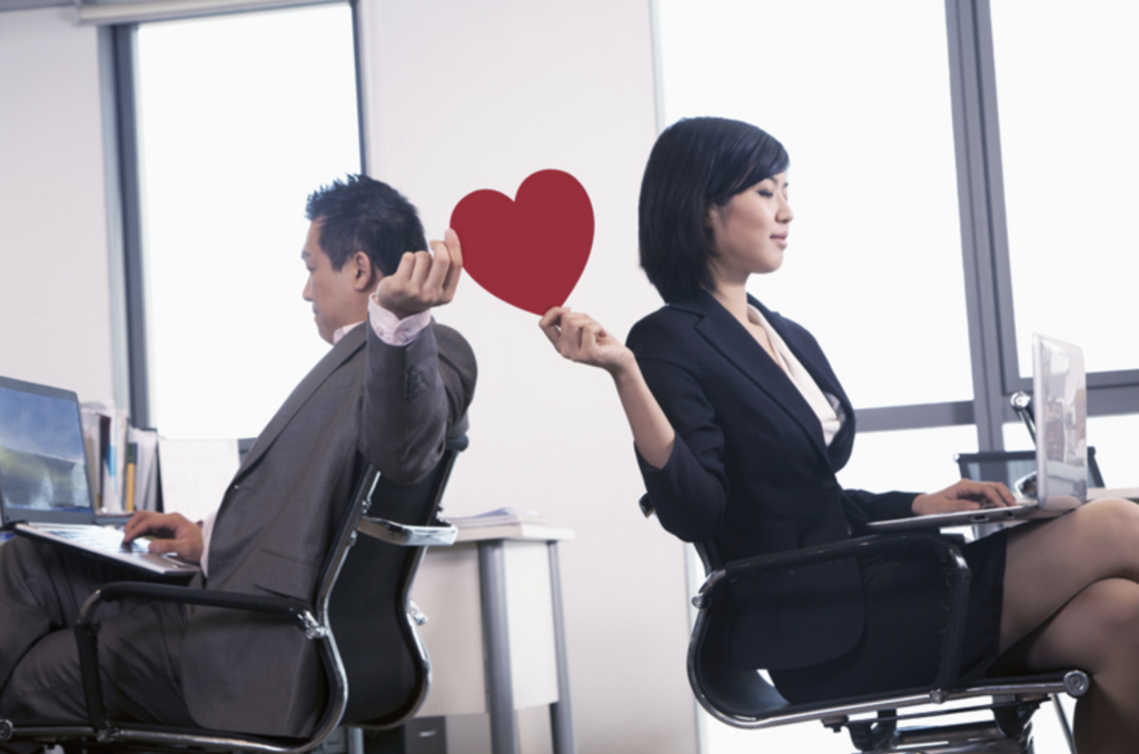 AI Startup Offers Rs 43,000 Bonus For Dating Colleagues